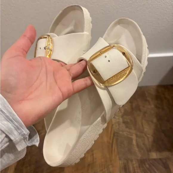 Birkenstock Madrid Big Buckle EVA sandals in the color eggshell. - Picture 4 of 8